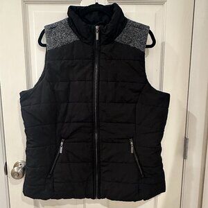 Black puffer vest